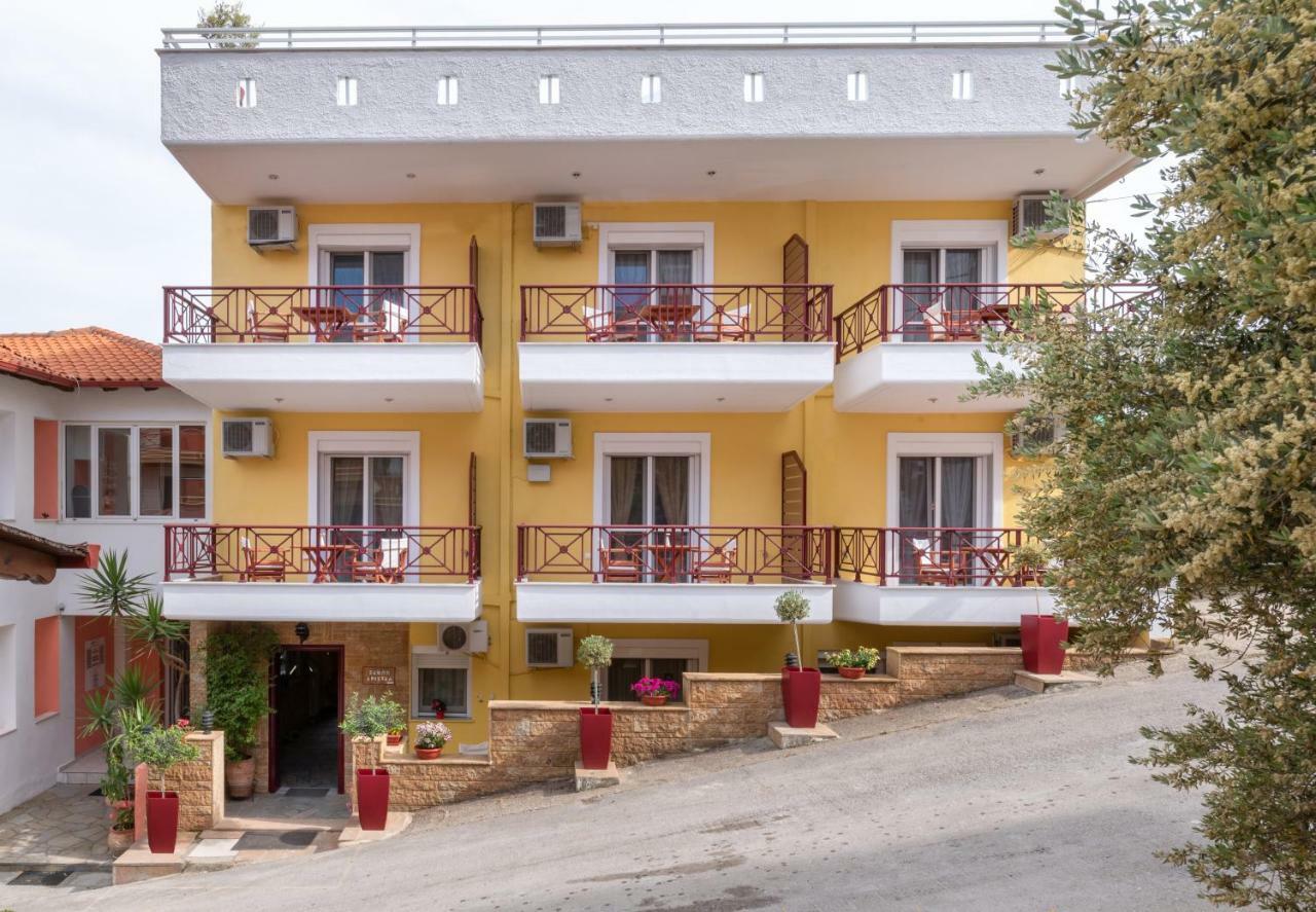 Aristea Studios Sárti Exterior foto